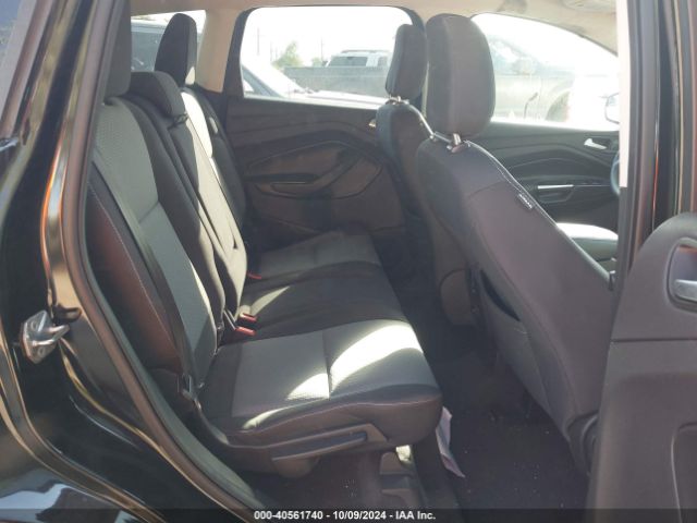1FMCU9GD5JUD51166 Ford ESCAPE SE