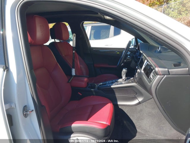 Продажа на аукционе авто 2020 Porsche Macan, vin: WP1AA2A57LLB04462, номер лота: 40561772