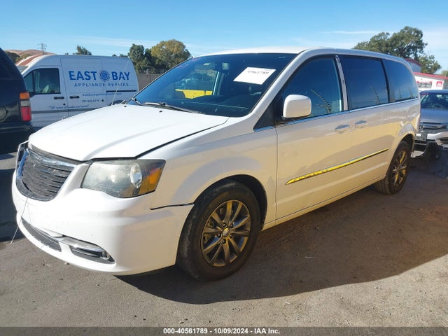 2C4RC1HG4FR514549 Chrysler Town & Country S