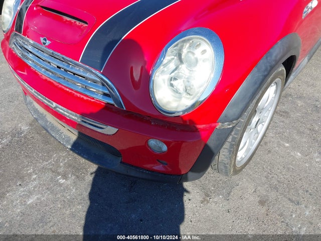 2006 MINI COOPER S WMWRE33506TL23146 Photo 5