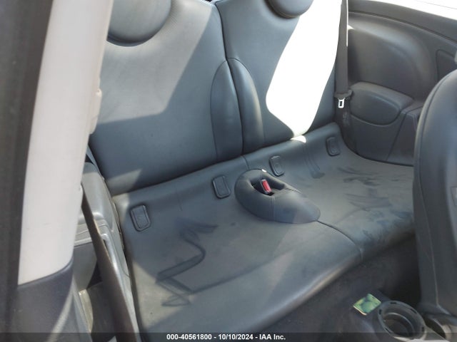 2006 MINI COOPER S WMWRE33506TL23146 Photo 7