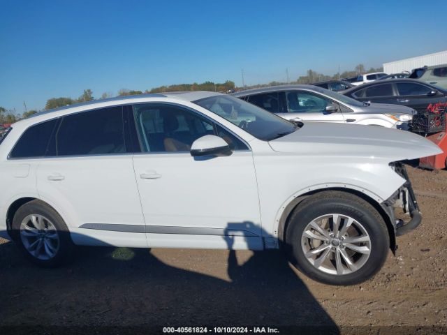 WA1AHAF77KD037575 Audi Q7 45 Premium
