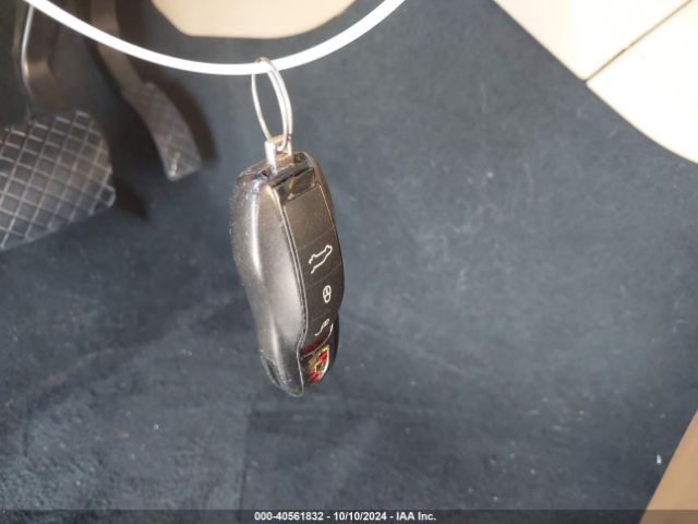 WP1AB2A58JLB30319 Porsche MACAN S