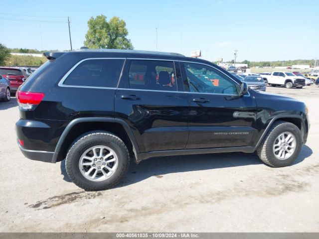 1C4RJFAG6JC200495 Jeep Grand Cherokee Laredo E 4x4