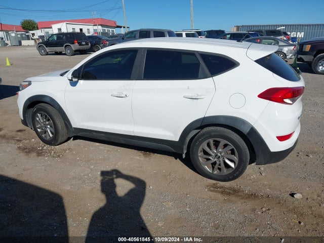 Hyundai TUCSON SE 2018 KM8J23A49JU727760 Image 14