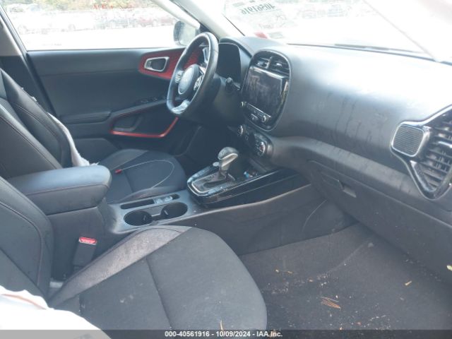 KNDJ53AU0P7854013 KIA Soul Gt-line