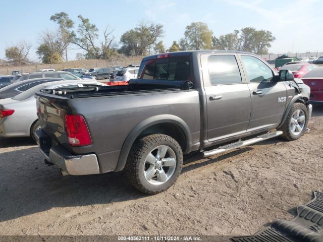 3C6RR7LT5JG154588 RAM 1500 Big Horn  4x4 5'7 Box