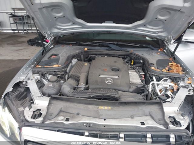 WDDZF4KB9HA136120 Mercedes-Benz E 300 4matic