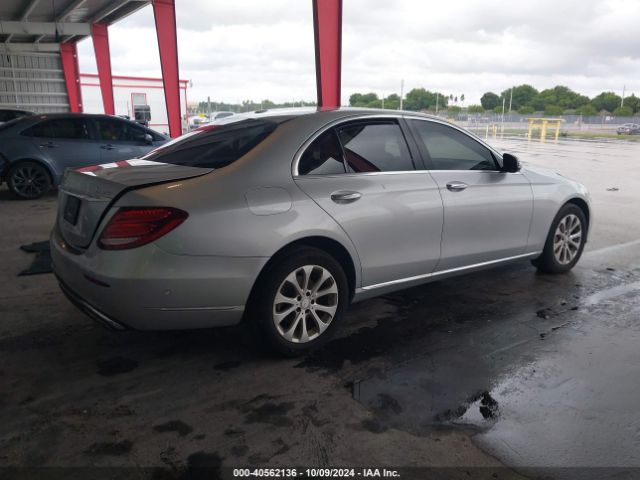 WDDZF4KB9HA136120 Mercedes-Benz E 300 4matic
