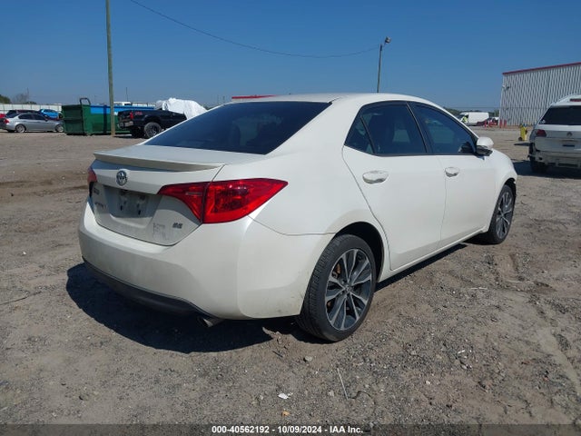 Toyota COROLLA SE 2019 5YFBURHE3KP881660 Image 4