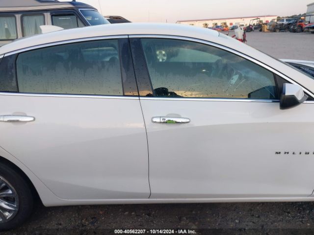1G1ZD5ST9LF055041 Chevrolet Malibu Fwd Lt
