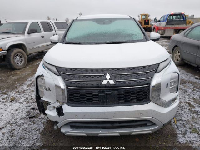 JA4J4UA8XNZ064726 Mitsubishi Outlander Se 2.5