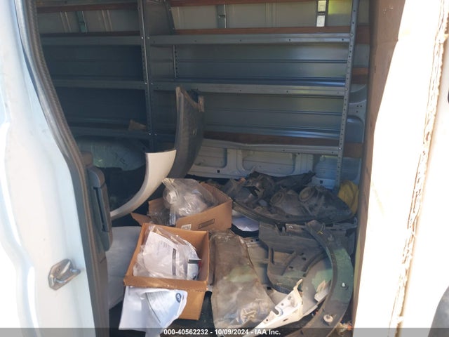 Ford Transit-250 2015 1FTNR1ZM1FKA56338 Image 8