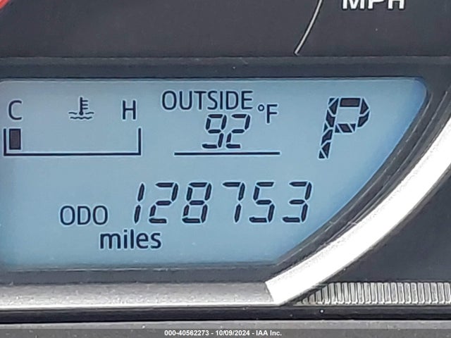 Toyota RAV4 LE 2014 JTMZFREV3ED037588 Image 15