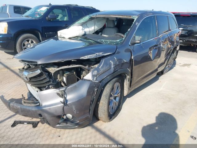 5TDZKRFH6FS077271 Toyota Highlander Le Plus V6