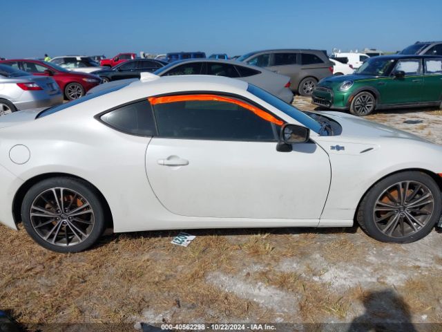 JF1ZNAA13G8702515 Scion FR-S