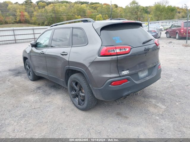 1C4PJMCB7JD599294 Jeep Cherokee Latitude 4x4
