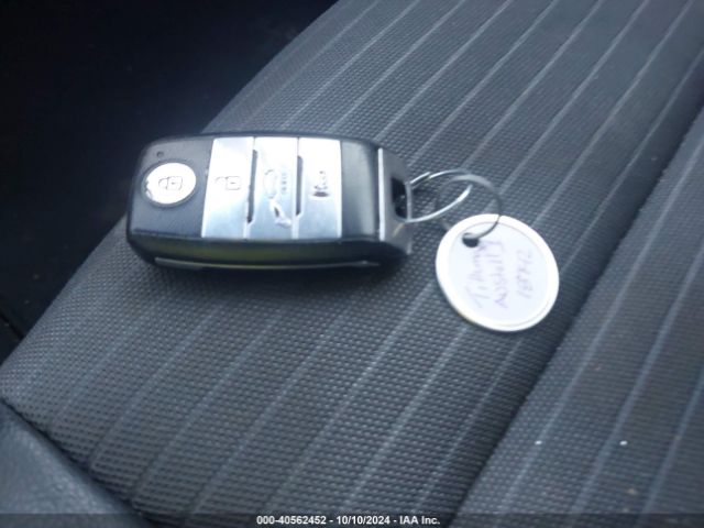 KNAFZ5A30G5587798 KIA FORTE SX