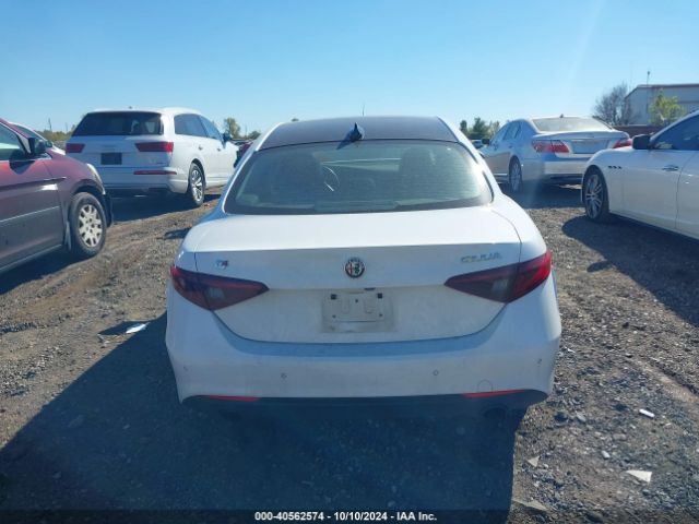 ZARFAEDN0J7564031 Alfa Romeo Giulia Awd