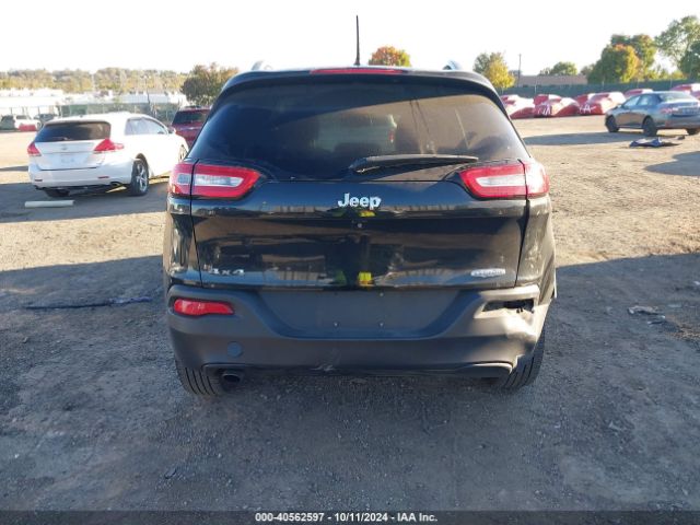 1C4PJMCB2FW544537 Jeep Cherokee Latitude
