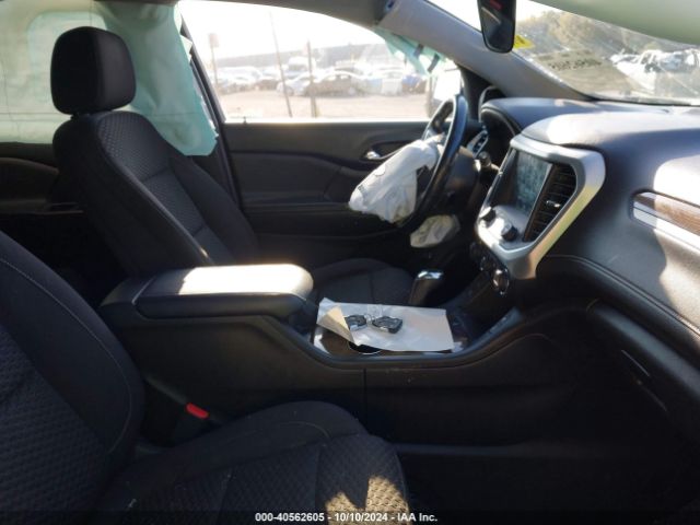1GKKNSLA9JZ182423 GMC Acadia Sle-2