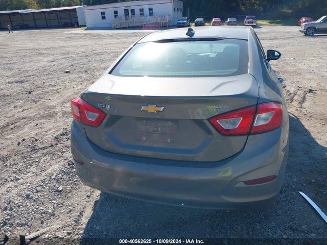 Chevrolet Cruze Lt Auto 2018 1G1BE5SM7J7102033 Image 17