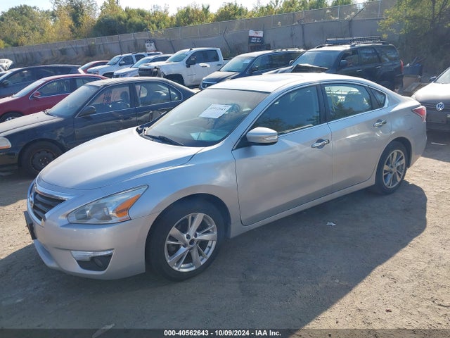 Nissan Altima 2.5 Sv 2015 1N4AL3AP3FC120543 Image 2