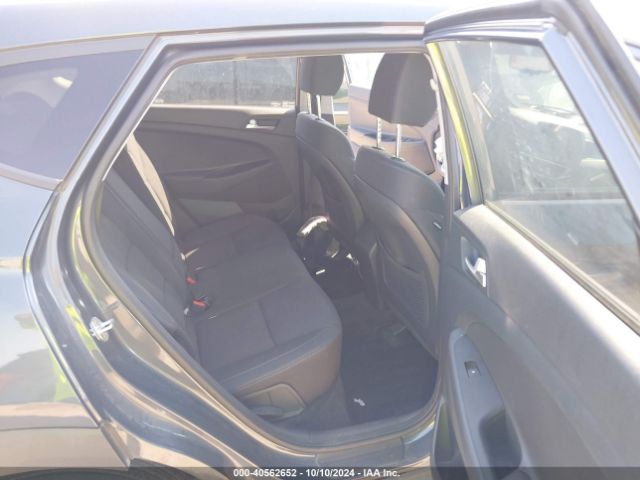 KM8J33A45MU296495 Hyundai Tucson Value