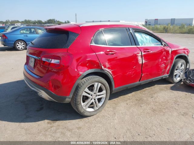 WDCTG4EB6HJ332213 Mercedes-Benz GLA 250