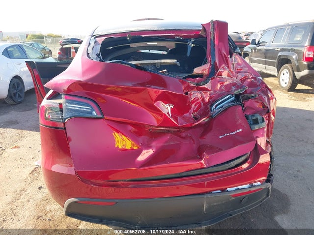 2024 TESLA MODEL Y 7SAYGDEE2RA231068 Photo 5