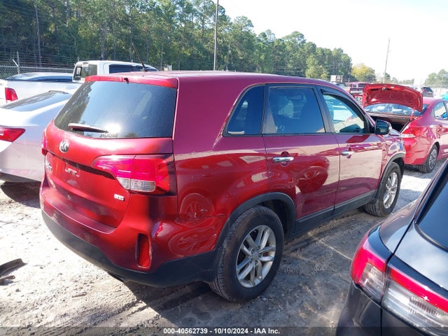 5XYKT3A66FG660082 KIA SORENTO LX