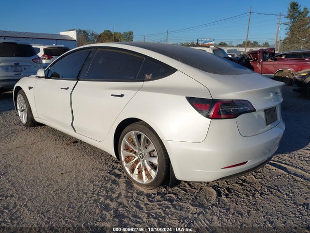 2022 TESLA MODEL 3 5YJ3E1EB9NF263997 Photo 2