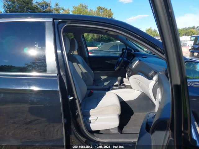 5FNYF6H16HB015195 Honda PILOT LX