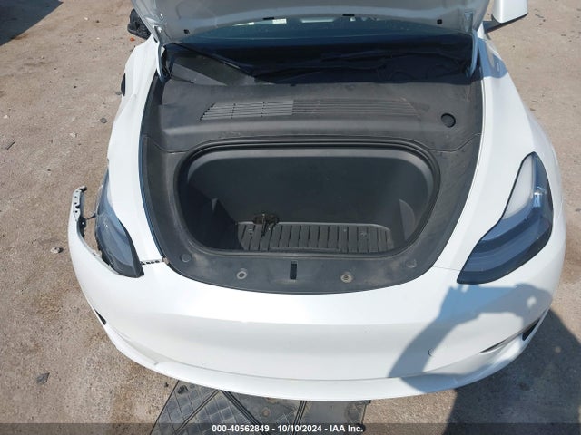 2021 TESLA MODEL Y 5YJYGAEE9MF189909 Photo 9