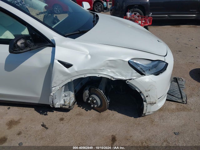 2021 TESLA MODEL Y 5YJYGAEE9MF189909 Photo 5