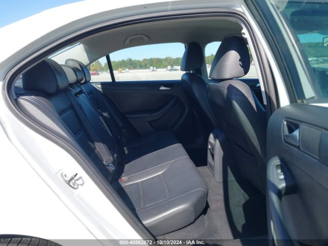 3VWD17AJ4EM416603 Volkswagen Jetta 1.8t Se