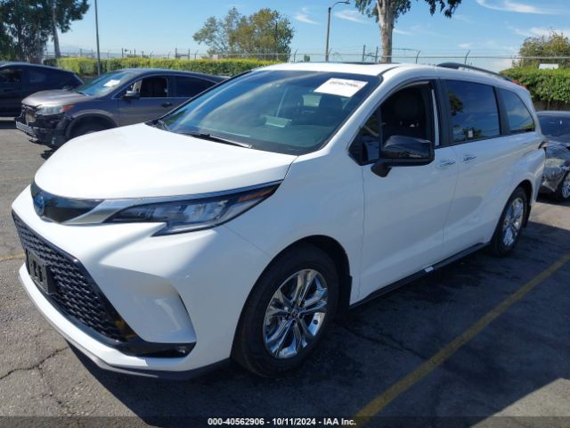 5TDDSKFC4PS093413 Toyota Sienna Xse