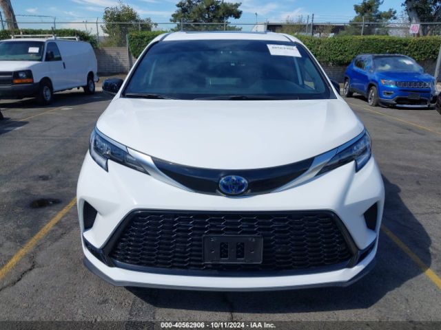 5TDDSKFC4PS093413 Toyota Sienna Xse