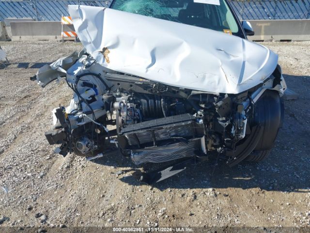 KMHRB8A34RU300411 Hyundai Venue Se