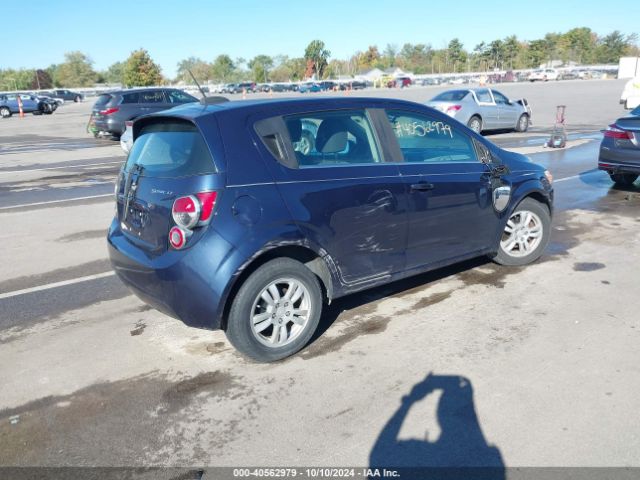 1G1JC6SH6F4206371 Chevrolet Sonic Lt Auto