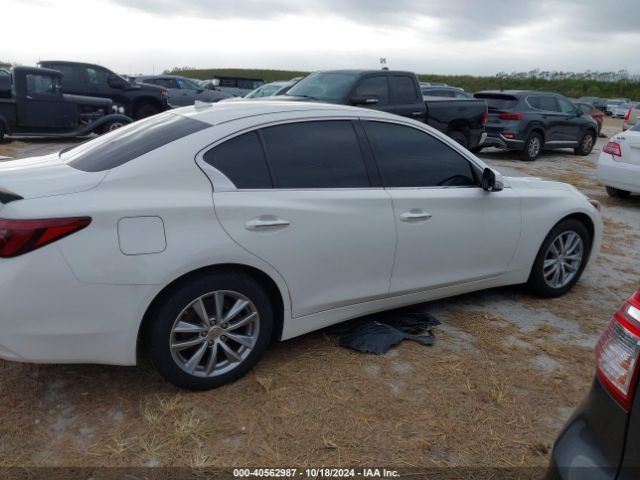 JN1CV7APXJM240298 Infiniti Q50 2.0t Pure