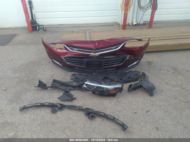 1G1ZD5ST4JF211970 Chevrolet MALIBU LT