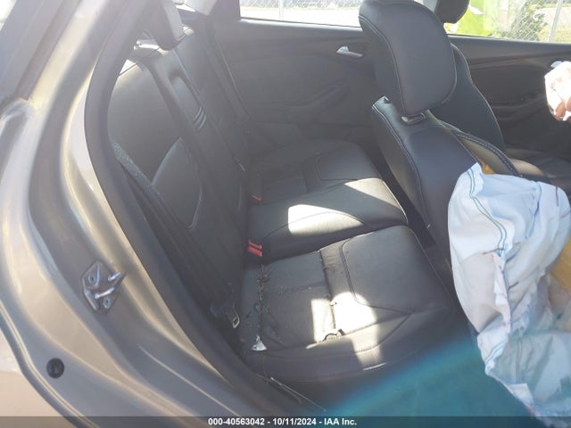 Ford FOCUS SE 2016 1FADP3F26GL257704 Image 8