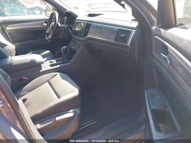 1V26E2CA7LC213122 Volkswagen Atlas Cross Sport 3.6l V6 Se W/technology/3.6l V6 Se W/technology R-line
