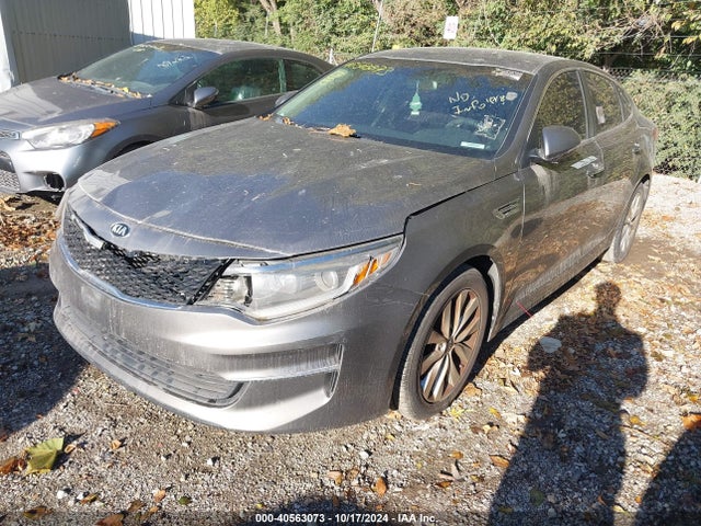 KIA Optima Lx 2017 5XXGT4L36HG155553 Image 2