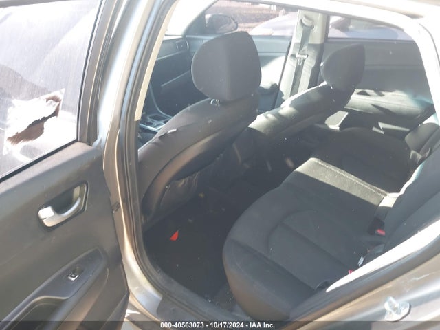 KIA Optima Lx 2017 5XXGT4L36HG155553 Image 8