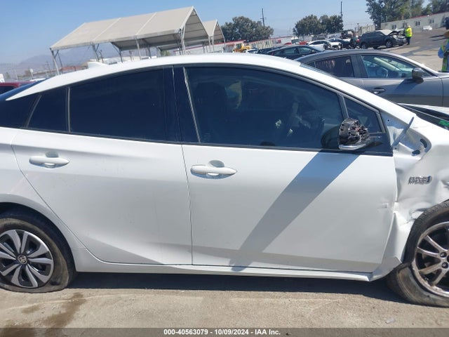Toyota Prius Prime Premium 2019 JTDKARFP9K3108231 Image 14