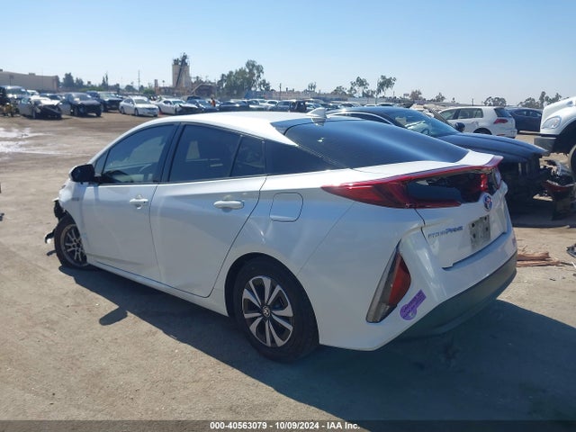Toyota Prius Prime Premium 2019 JTDKARFP9K3108231 Image 3