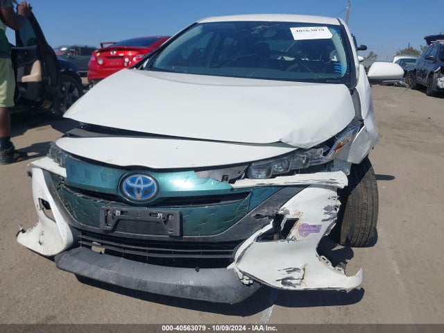 Toyota Prius Prime Premium 2019 JTDKARFP9K3108231 Image 6