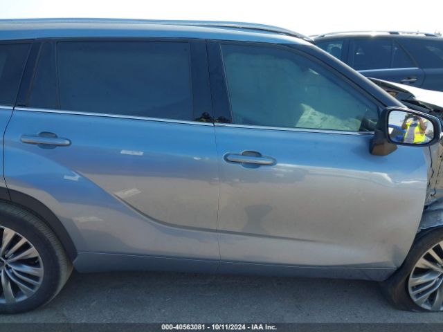 5TDFZRBH1MS159085 Toyota Highlander Platinum